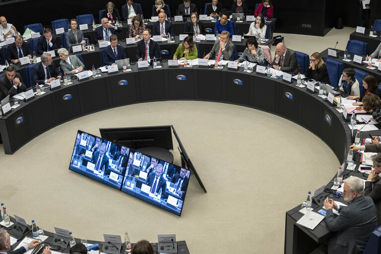 Photo 18: Conference of Committee Chairs