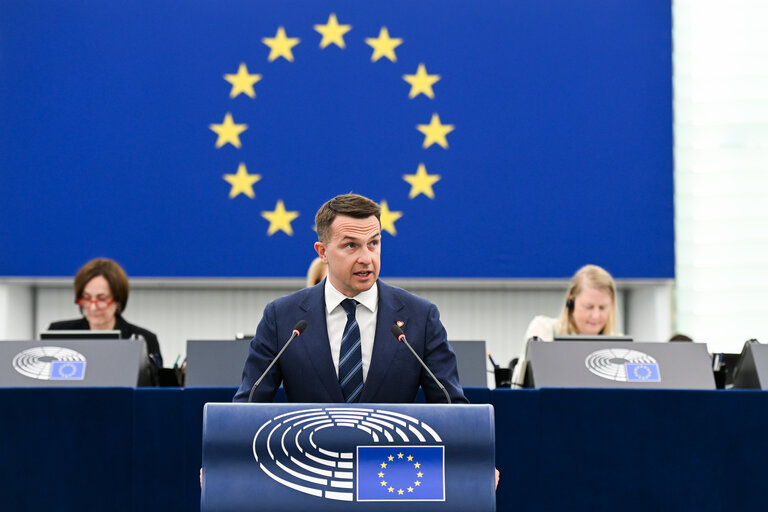 Fotografija 6: EP Plenary session - White paper on the future of European defence