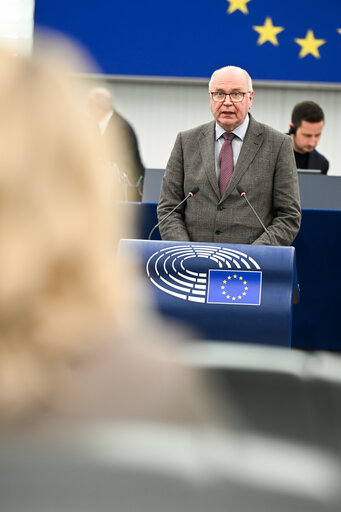 Fotogrāfija 24: EP Plenary session - White paper on the future of European defence