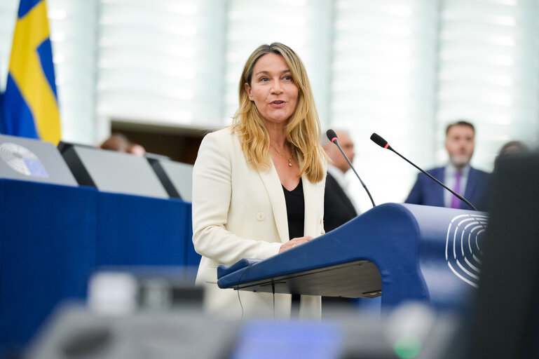 Foto 14: EP Plenary session - Clean Industrial Deal