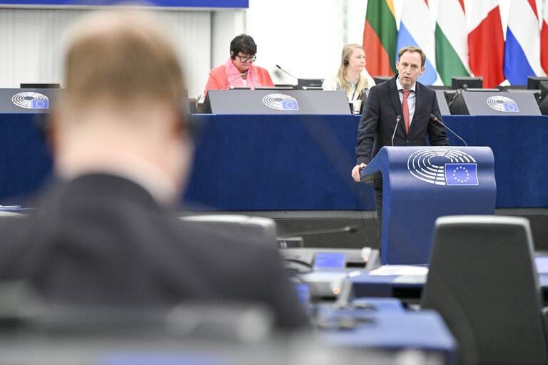 Fotogrāfija 14: EP Plenary session - The need for EU support towards a just transition and reconstruction in Syria