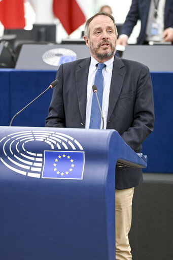 Fotografie 10: EP Plenary session - The need for EU support towards a just transition and reconstruction in Syria