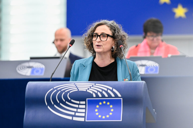 Φωτογραφία 22: EP Plenary session - Deteriorating situation in Gaza following the non-extension of the ceasefire