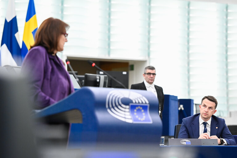 Fotografi 18: EP Plenary session - Deteriorating situation in Gaza following the non-extension of the ceasefire