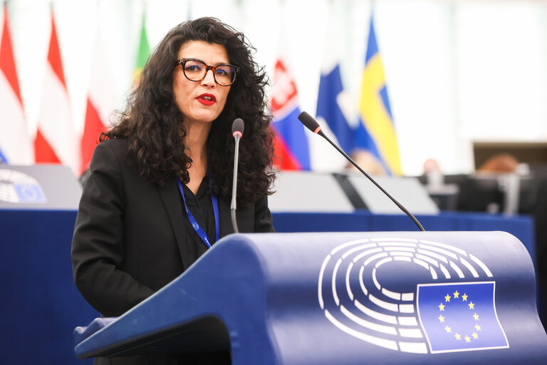 Fotografija 5: EP Plenary session - Action Plan for the Automotive Industry