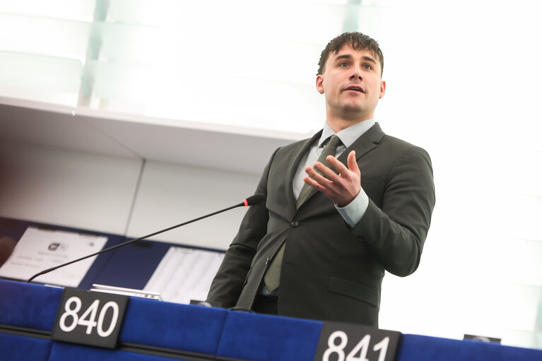 Fotografija 11: EP Plenary session - Action Plan for the Automotive Industry