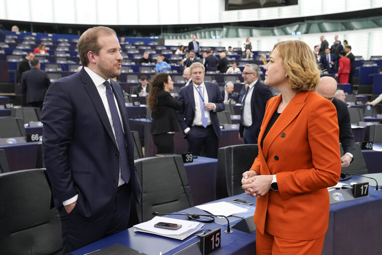 Photo 28 : EP Plenary session - 100 days of the new Commission – Delivering on Defence, Competitiveness, Simplification and Migration as our priorities