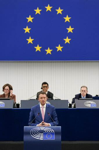 Foto 50: EP Plenary session - 100 days of the new Commission – Delivering on Defence, Competitiveness, Simplification and Migration as our priorities