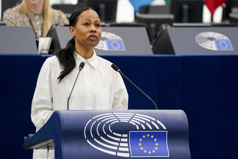 Fotografi 12: EP Plenary session - 100 days of the new Commission – Delivering on Defence, Competitiveness, Simplification and Migration as our priorities