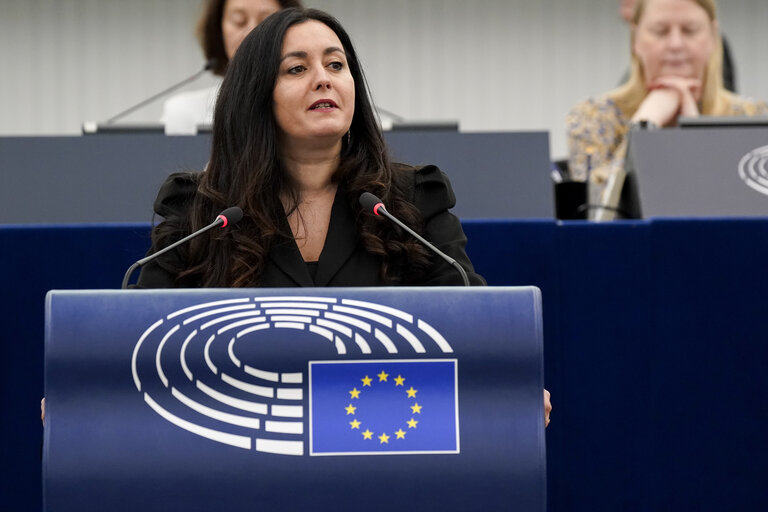 Photo 11 : EP Plenary session - 100 days of the new Commission – Delivering on Defence, Competitiveness, Simplification and Migration as our priorities