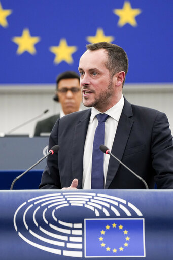 Fotografie 37: EP Plenary session - 100 days of the new Commission – Delivering on Defence, Competitiveness, Simplification and Migration as our priorities