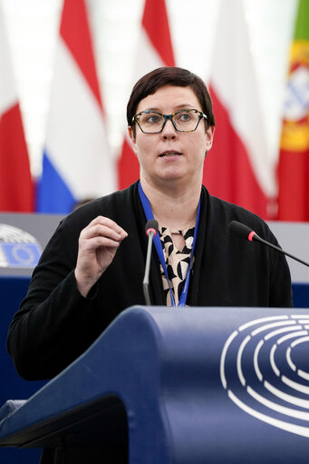 Photo 35: EP Plenary session - 100 days of the new Commission – Delivering on Defence, Competitiveness, Simplification and Migration as our priorities