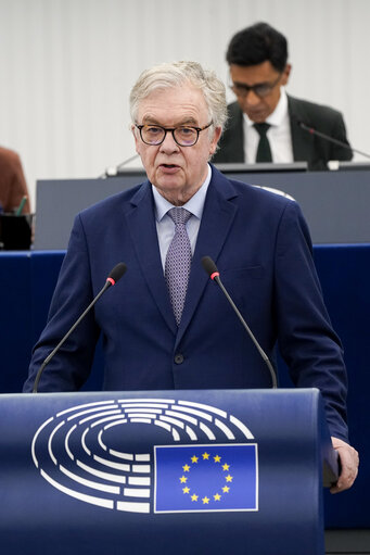 Fotografie 2: EP Plenary session - 100 days of the new Commission – Delivering on Defence, Competitiveness, Simplification and Migration as our priorities