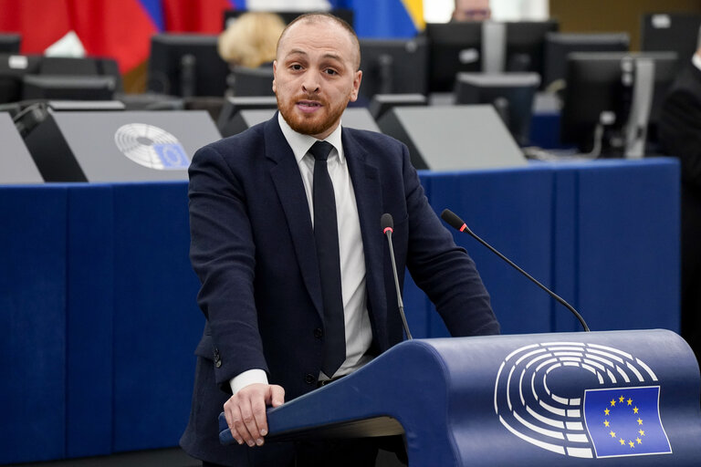 Photo 21: EP Plenary session - 100 days of the new Commission – Delivering on Defence, Competitiveness, Simplification and Migration as our priorities