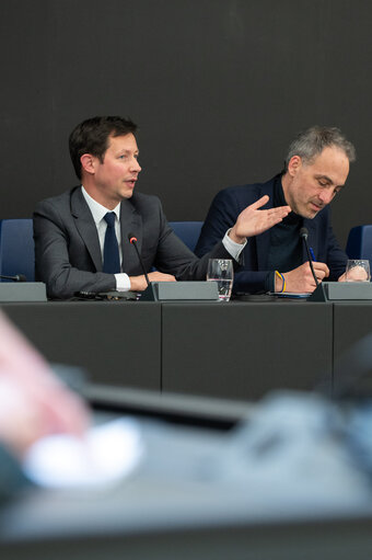 François-Xavier BELLAMY and Raphaël GLUCKSMANN meet with journalists