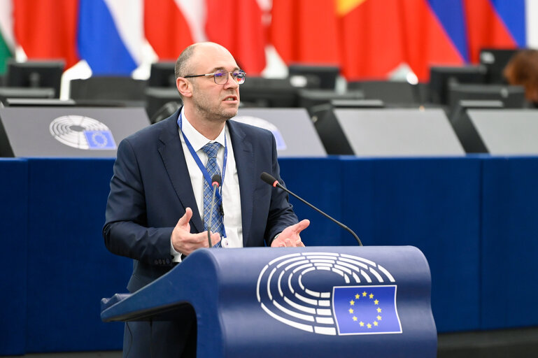 Φωτογραφία 8: EP Plenary session - Frozen Russian assets