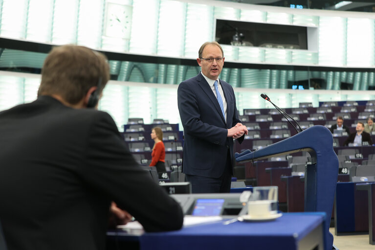 Снимка 44: EP Plenary session - A Vision for Agriculture and Food