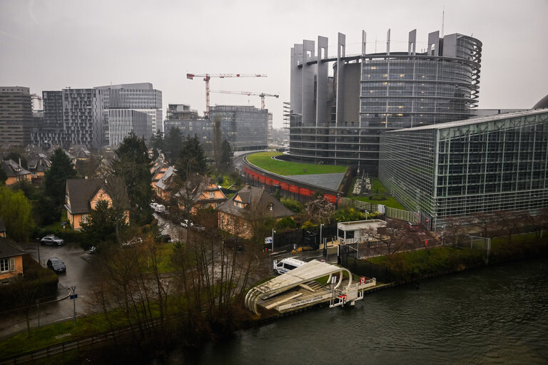 Strasbourg's Plenary session through the lens . Week 11.