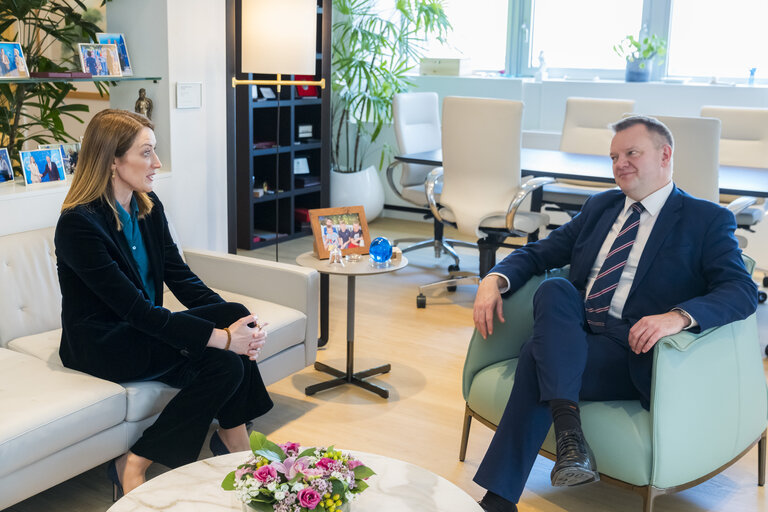 Roberta METSOLA, EP President meets with Nick THOMAS-SYMONDS, British Minister for the constitution and European Union relations
