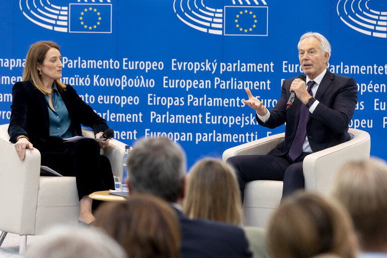 Foto 15: EPRS - Book talk ' On Leadership ' featuring Tony Blair