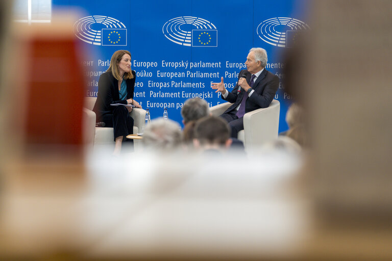 Foto 39: EPRS - Book talk ' On Leadership ' featuring Tony Blair