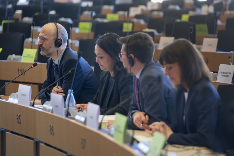 ECON - Public Hearing on Assessing the adequacy of the macroprudential framework for non-bank financial institutions in the EU