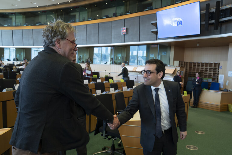 ECON - Exchange of views with the Executive Vice-President Stéphane Séjourné and the Commissioner Maria Luís Albuquerque on the Competitive Compass and on the Savings and Investments Union