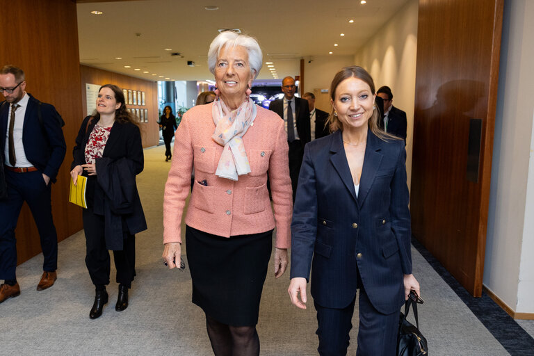 Fotografie 30: Monetary Dialogue with Christine Lagarde, President of the European Central Bank