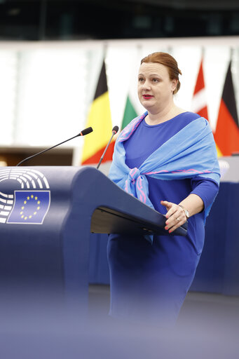 Φωτογραφία 15: EP Plenary session - Need to ensure democratic pluralism, strengthen integrity, transparency and anti-corruption policies in the EU