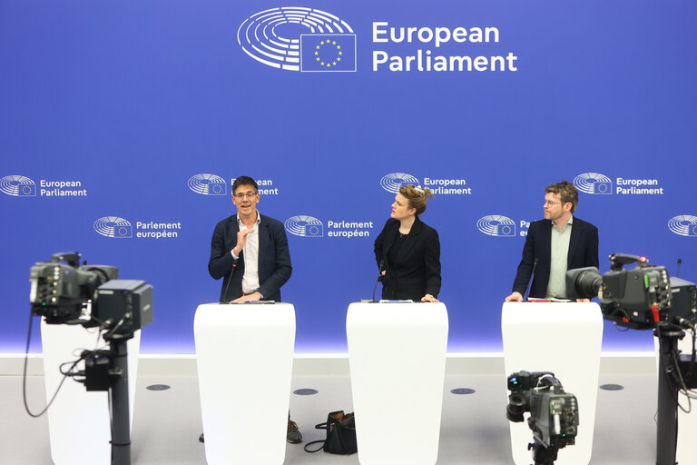 Press briefing Greens/EFA