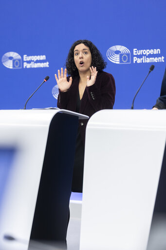 Press briefing The Left