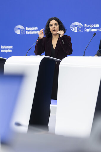 Press briefing The Left