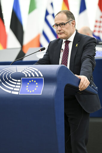 Photo 32: EP Plenary session - Dramatic situation in Gaza and the need for an immediate return to the full implementation of the ceasefire and hostage release agreement