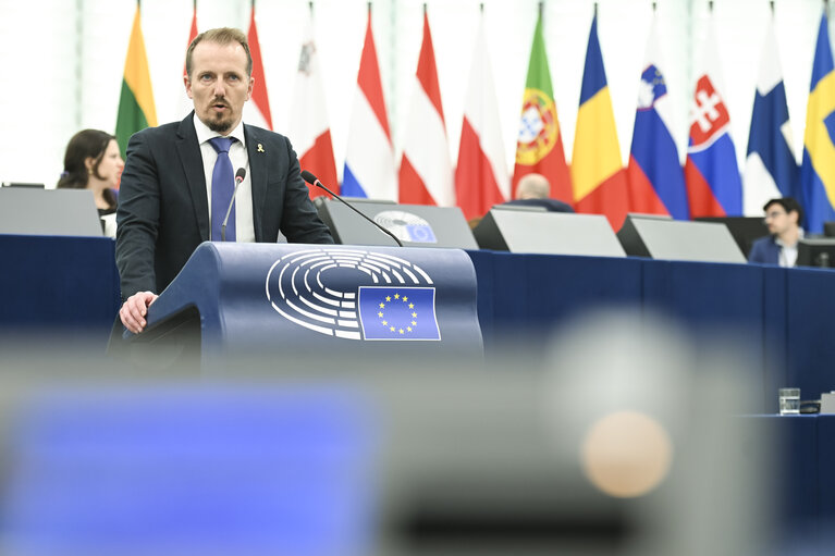 Photo 25: EP Plenary session - Dramatic situation in Gaza and the need for an immediate return to the full implementation of the ceasefire and hostage release agreement