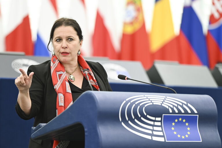 Photo 22: EP Plenary session - Dramatic situation in Gaza and the need for an immediate return to the full implementation of the ceasefire and hostage release agreement