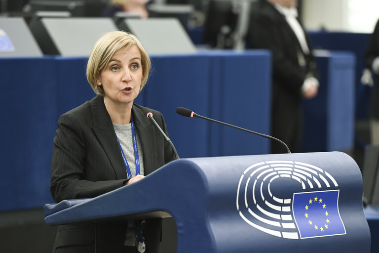 Photo 11: EP Plenary session - Dramatic situation in Gaza and the need for an immediate return to the full implementation of the ceasefire and hostage release agreement