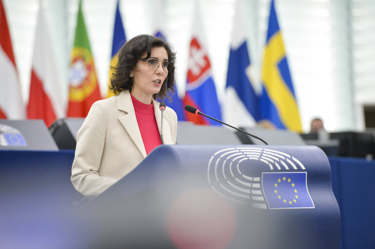 Photo 8: EP Plenary session - Threat to freedom of expression in Algeria: the five-year prison sentence of French writer Boualem Sansal