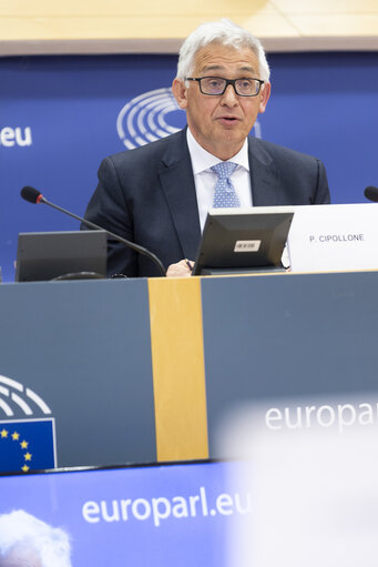 Foto 18: ECON - Update on the digital euro - Exchange of views with Piero Cipollone, Member of the Executive Board of the European Central Bank