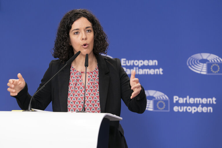 Press conference on The Left response to Trump's Trade War