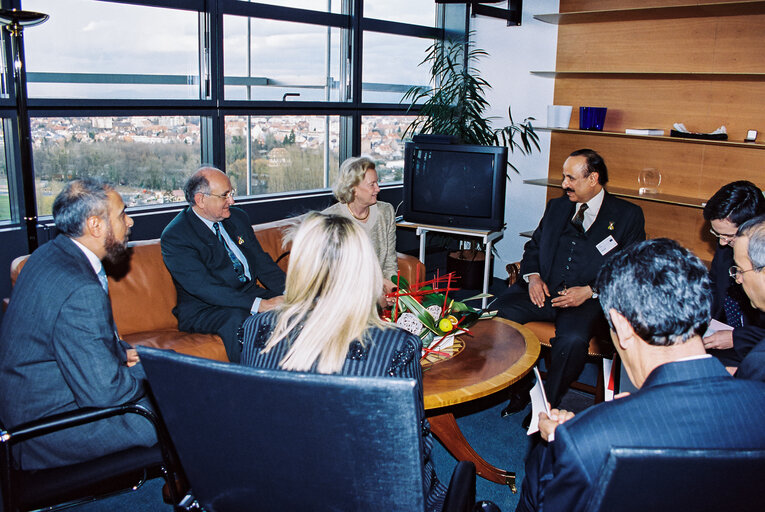 Visit of Sheik SALEM AL SABAH of Koweit