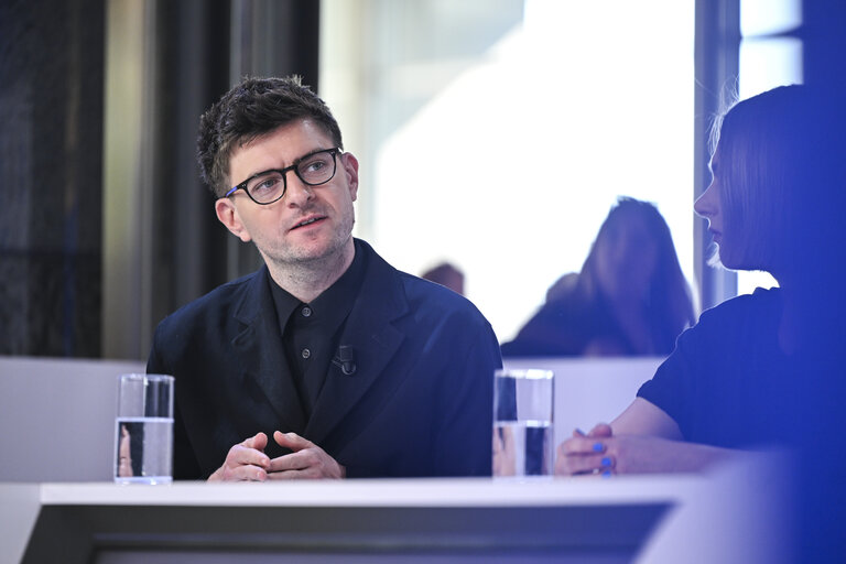 Valokuva 7: LUX Audience Award 2025 - Exchanges among film representatives by Euronews