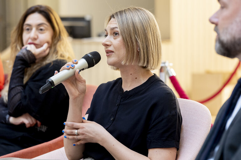 Photo 50 : LUX Audience Award 2025 - Youth Seminar with European Parliament Ambassador School teachers and students