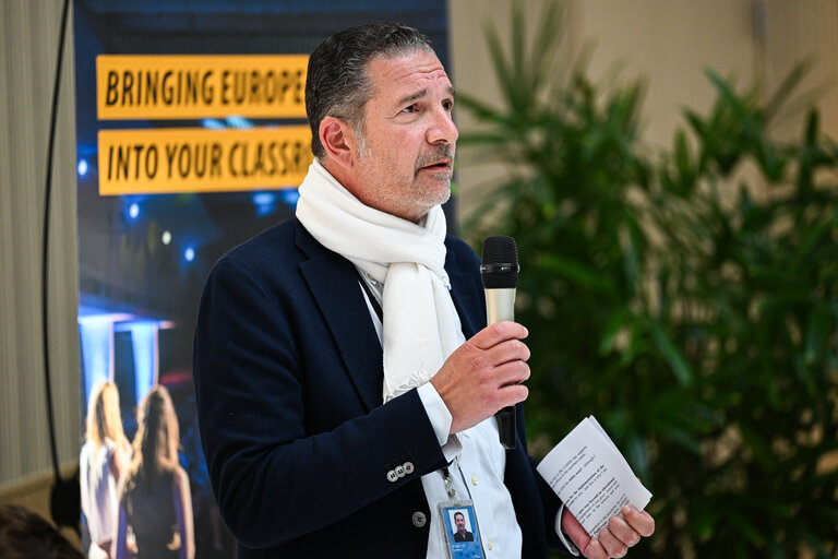 Photo 48 : LUX Audience Award 2025 - Youth Seminar with European Parliament Ambassador School teachers and students