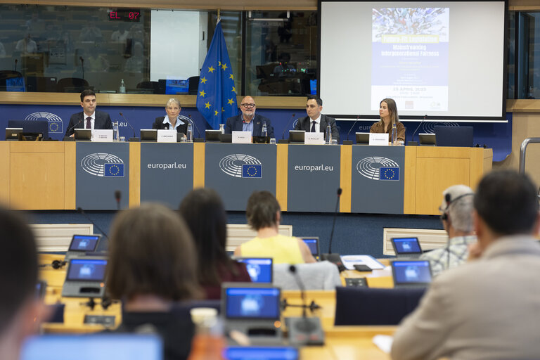 Foto 22: Future-Fit legislation: Mainstreaming Intergenerational Fairness