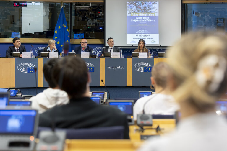 Foto 17: Future-Fit legislation: Mainstreaming Intergenerational Fairness