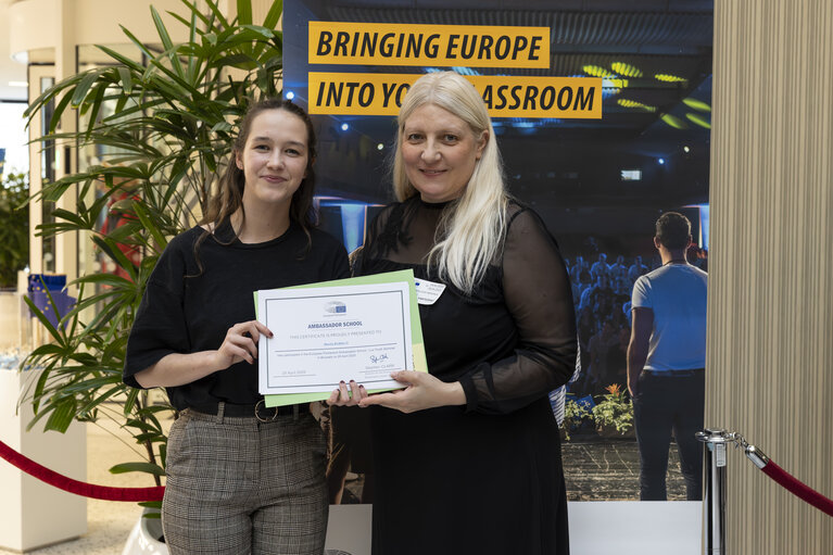 Photo 24 : LUX Audience Award 2025 - Youth Seminar with European Parliament Ambassador School teachers and students