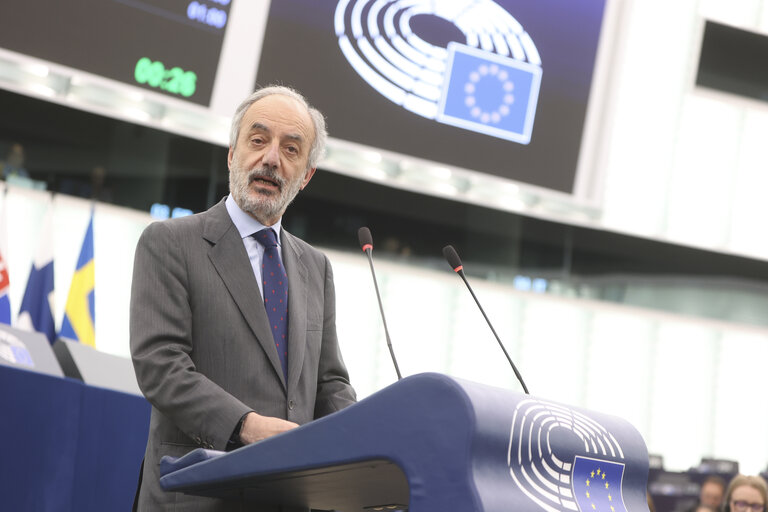 Photo 19: EP Plenary session - Preparation of EU-UK summit