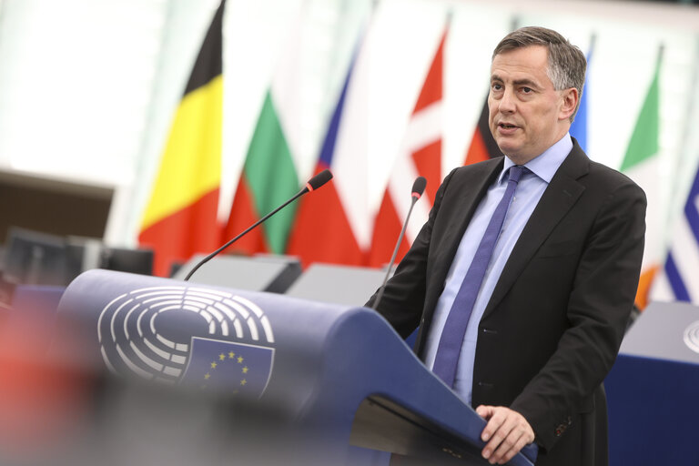 Photo 27: EP Plenary session - Preparation of EU-UK summit