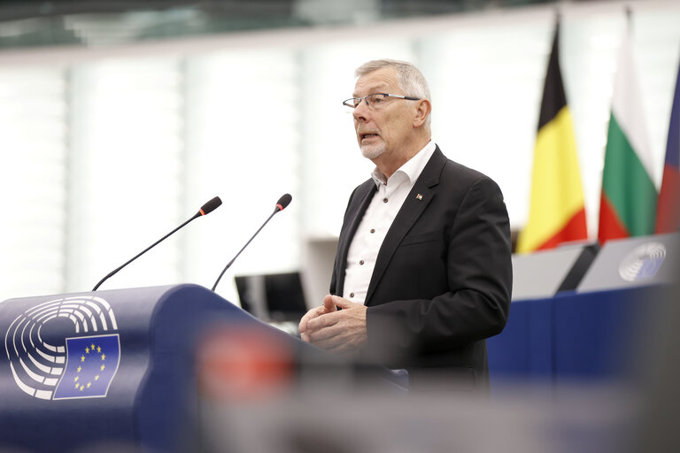 Zdjęcie 13: EP Plenary session - Protection of the European Union’s financial interests – combating fraud – annual report 2023