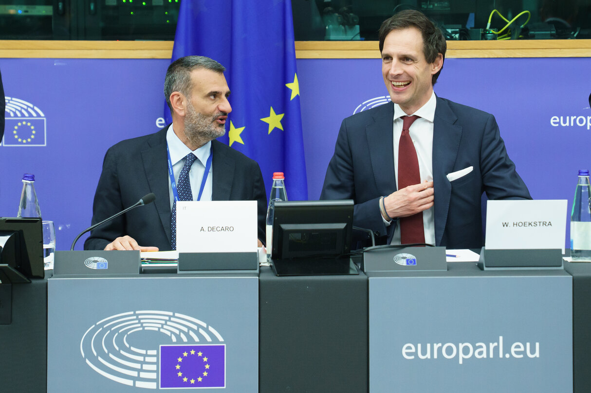 ENVI Extraordinary meeting - Exchange of views with Wopke Hoekstra, Commissioner for Climate, Net Zero and Clean Growth, as part of the structured dialogue